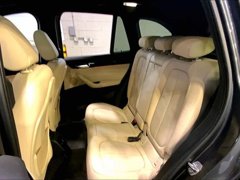 Used 2018 BMW X1 xDrive28i image 20