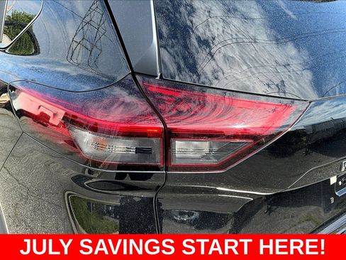 Used 2023 Nissan Rogue SV FWD image 30