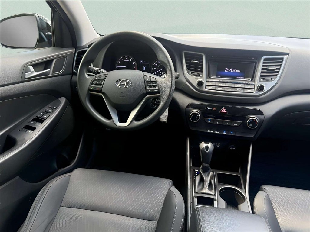 Used 2017 Hyundai Tucson SE w/ SE Popular Package 02 AWD/4WD image 15