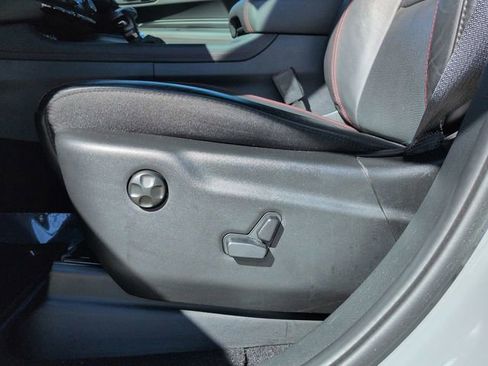 Used 2025 Dodge Durango R/T image 21