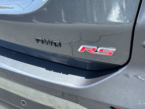 Used 2023 Chevrolet Equinox RS AWD/4WD image 14