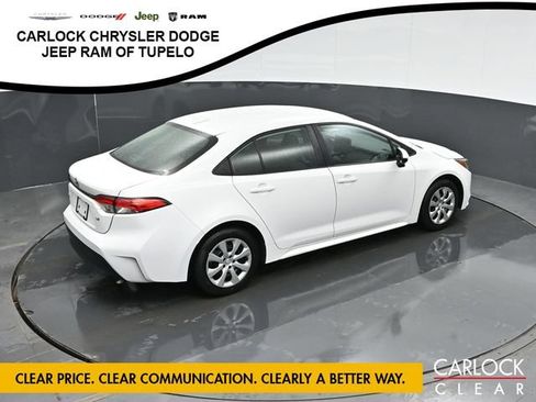 Used 2024 Toyota Corolla LE FWD image 43