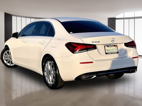 Used 2021 Mercedes-Benz A 220 image 4