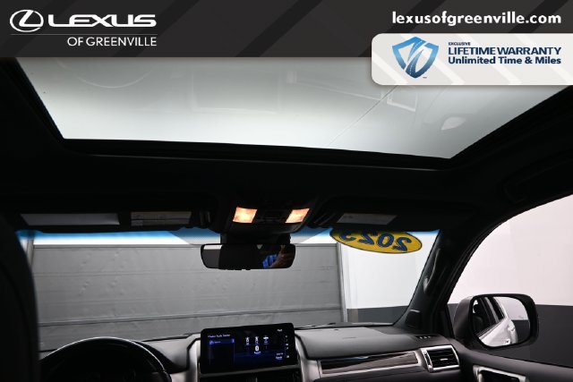 Used 2023 Lexus GX 460 Premium w/ Premium Package AWD/4WD image 25
