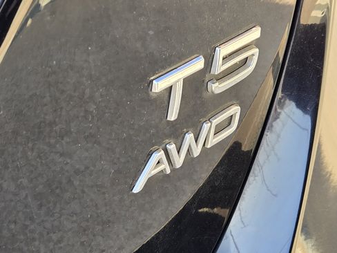 Used 2016 Volvo V60 T5 Premier image 19