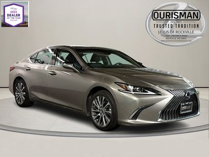 Certified 2021 Lexus ES 300h w/ Premium Package