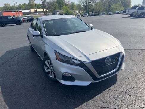 Used 2022 Nissan Altima 2.5 S image 1