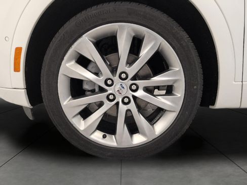 Used 2023 Buick Envision Avenir AWD/4WD image 3