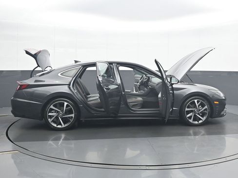 Used 2021 Hyundai Sonata SEL Plus w/ Tech Package image 36