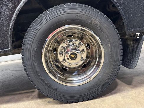 Used 2019 RAM 5500 Tradesman w/ Ambulance Prep Group AWD/4WD image 37