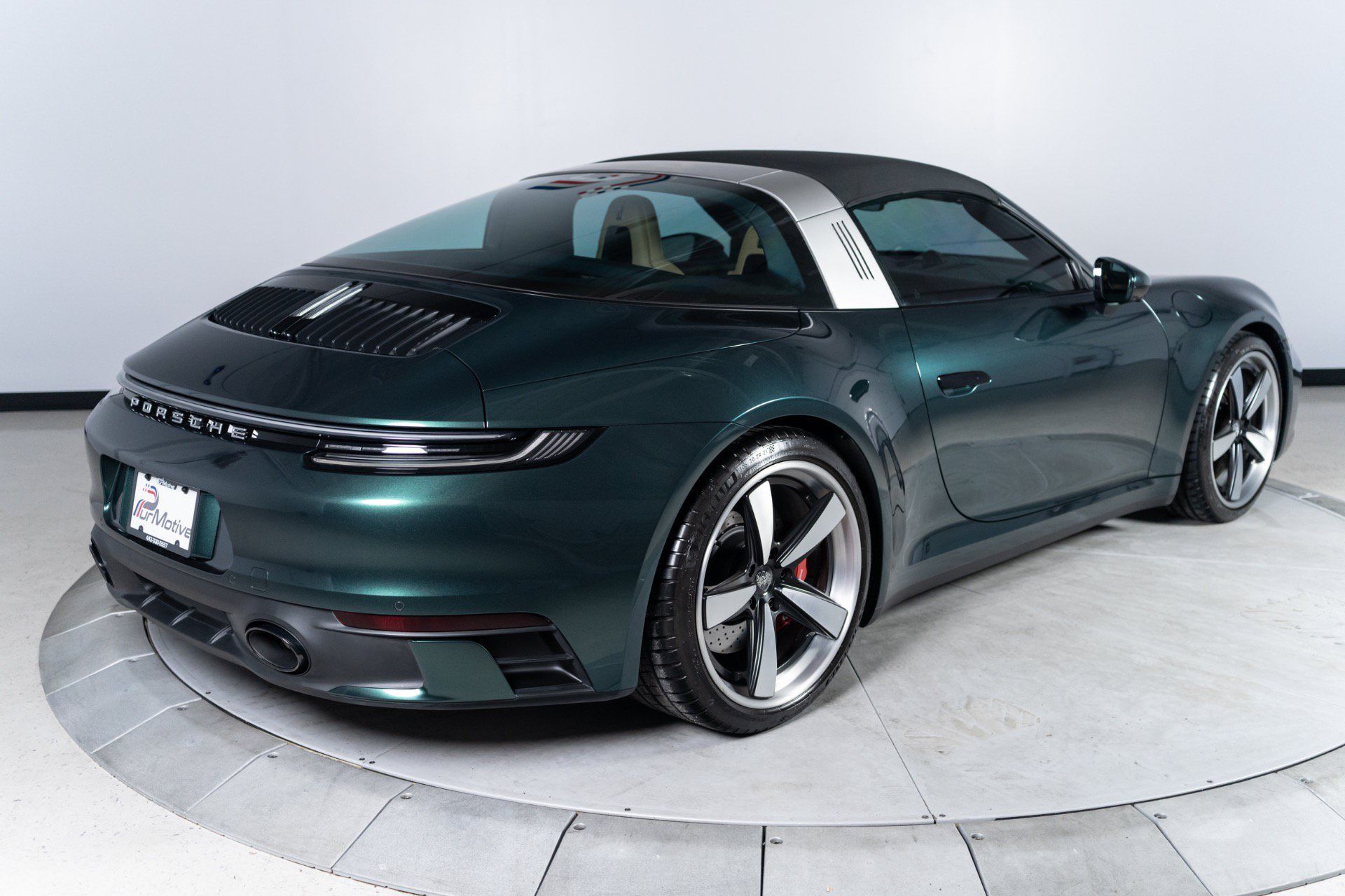 Used 2024 Porsche 911 Targa 4 GTS AWD/4WD image 10