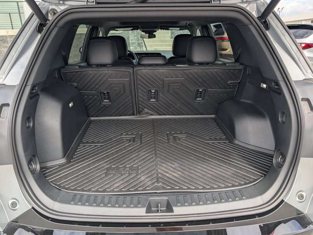 Used 2026 GMC Terrain AT4 AWD/4WD image 15