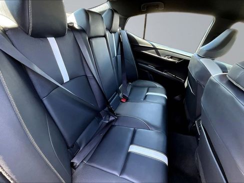 Used 2025 Toyota Camry SE FWD image 27