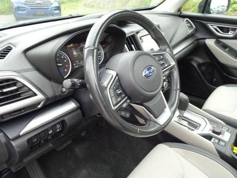 Used 2020 Subaru Forester Premium AWD/4WD image 15