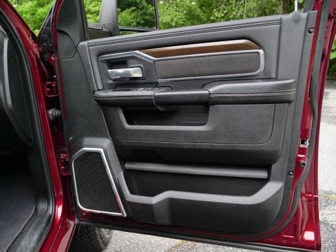 Used 2024 RAM 3500 Laramie image 39