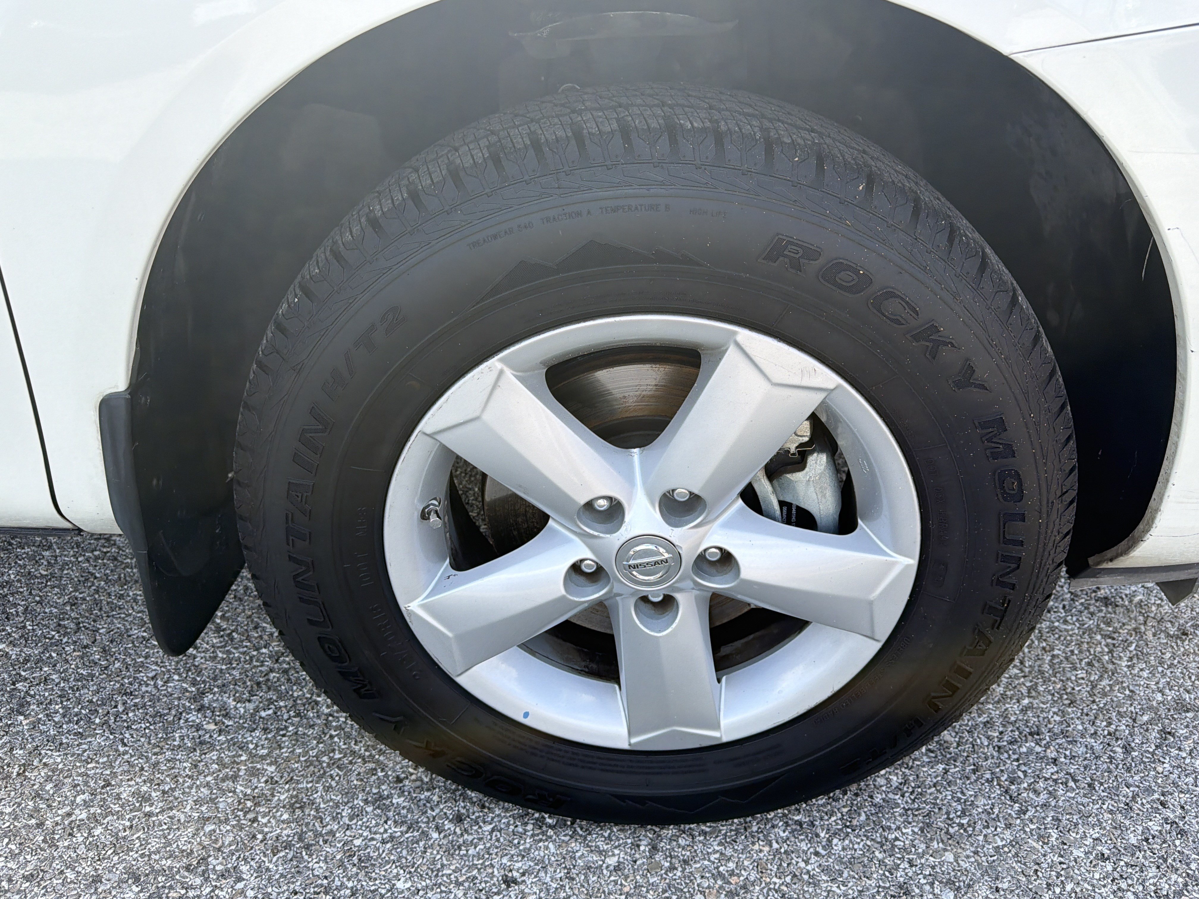 Used 2012 Nissan Rogue S w/ Special Edition Pkg FWD image 11