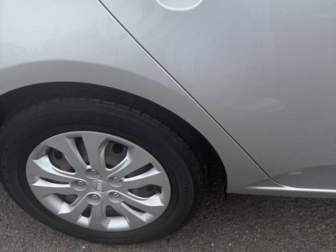 Used 2012 Kia Forte LX FWD image 18