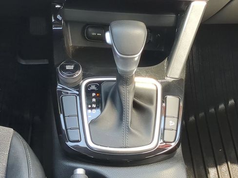 Certified 2023 Kia Seltos S w/ Navigation Package image 18