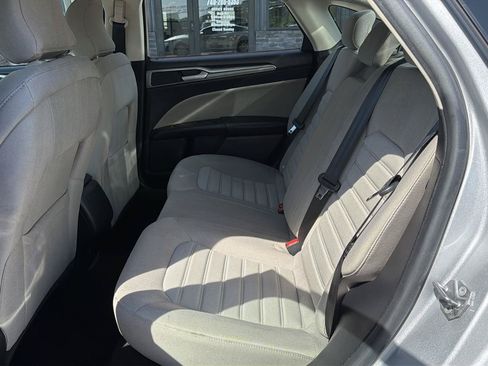 Used 2019 Ford Fusion S FWD image 15