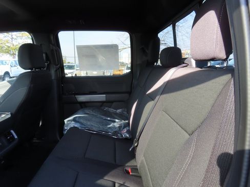 New 2025 Ford F150 XLT w/ Equipment Group 302A MID image 16