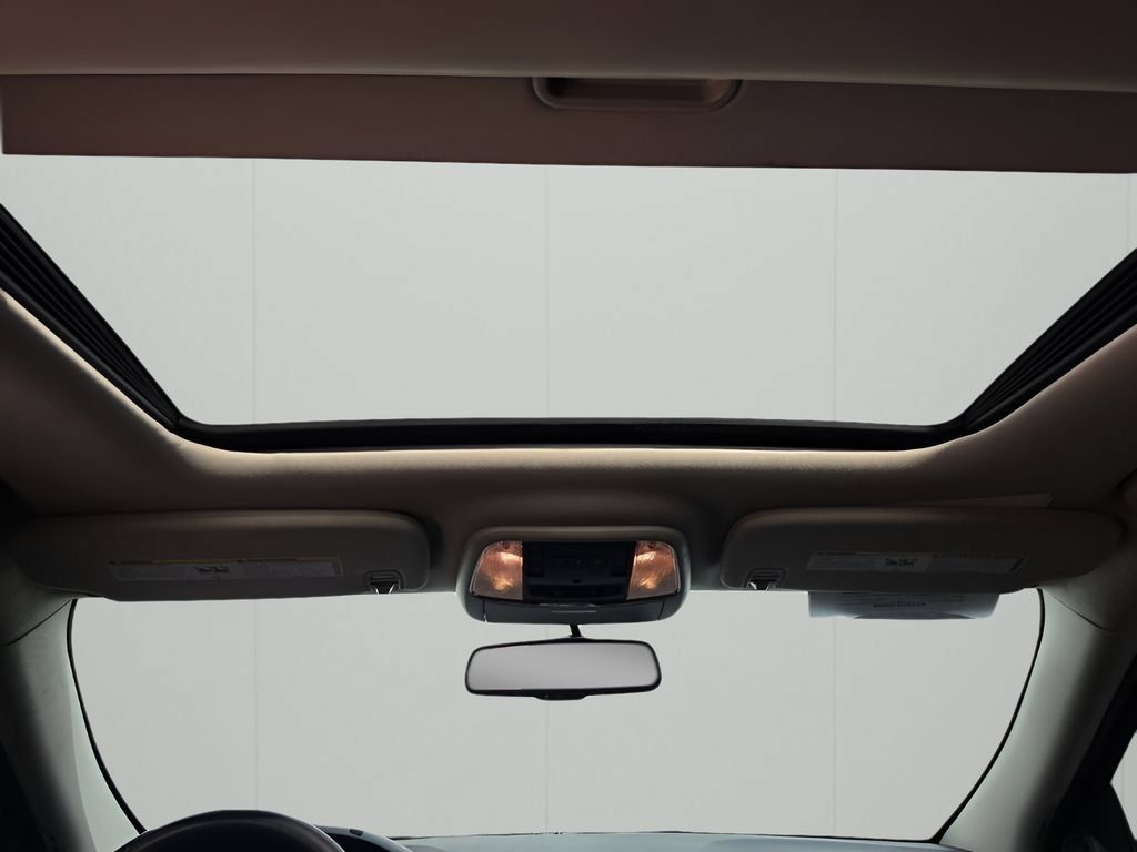 Used 2012 Jeep Grand Cherokee Altitude RWD image 14