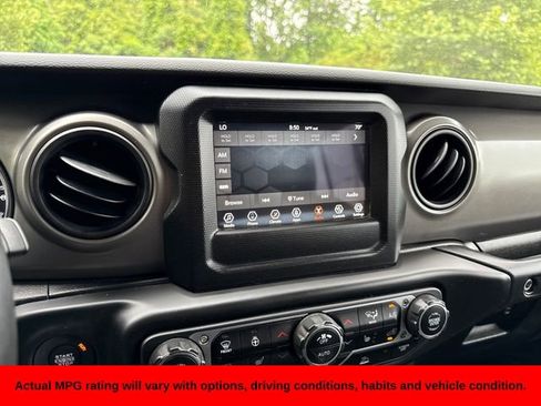 Used 2023 Jeep Wrangler Unlimited w/ Cold Weather Group AWD/4WD image 17