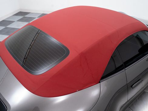 Used 2024 Porsche 911 Carrera image 40