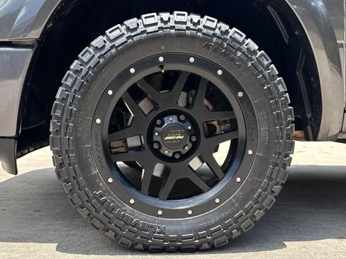 Used 2015 RAM 1500 Laramie w/ Convenience Group AWD/4WD image 5
