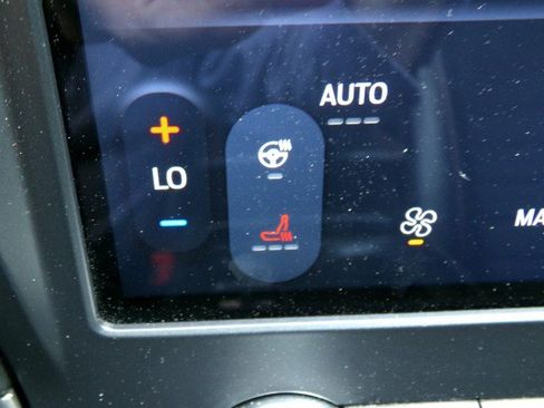 Used 2023 Ford Edge ST-Line AWD/4WD image 22