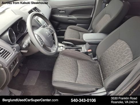 Used 2024 Mitsubishi Outlander Sport ES AWD/4WD image 12