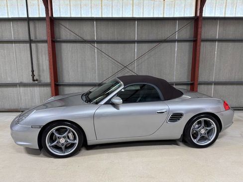 Used 2004 Porsche Boxster S image 3