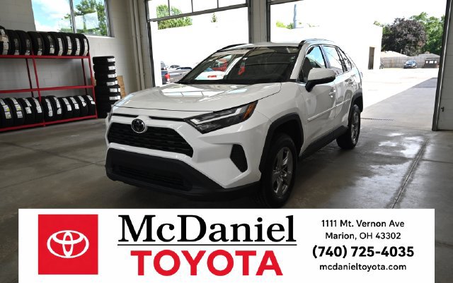 Used 2022 Toyota RAV4 XLE AWD/4WD image 1