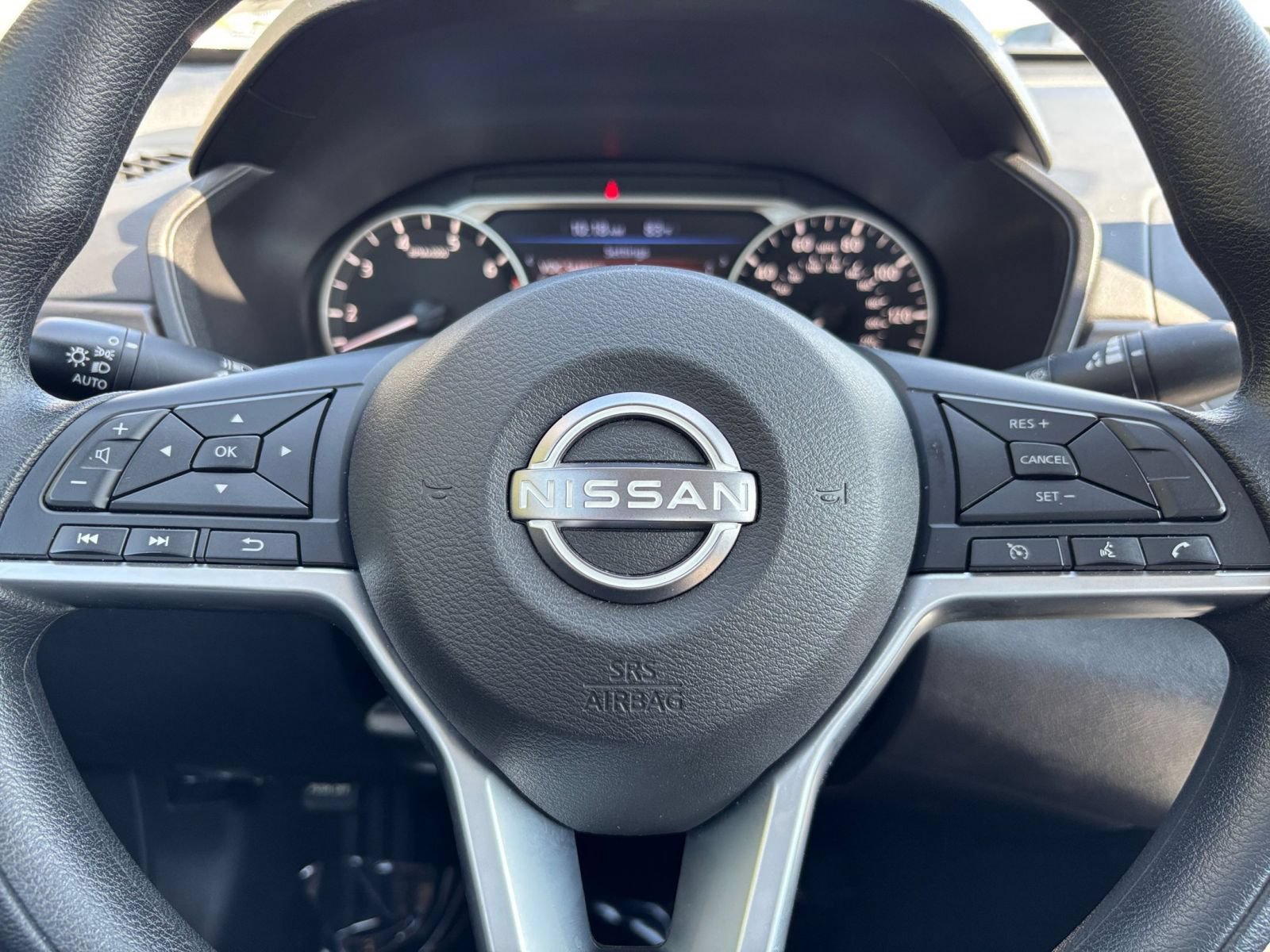 Used 2025 Nissan Altima 2.5 SV FWD image 27