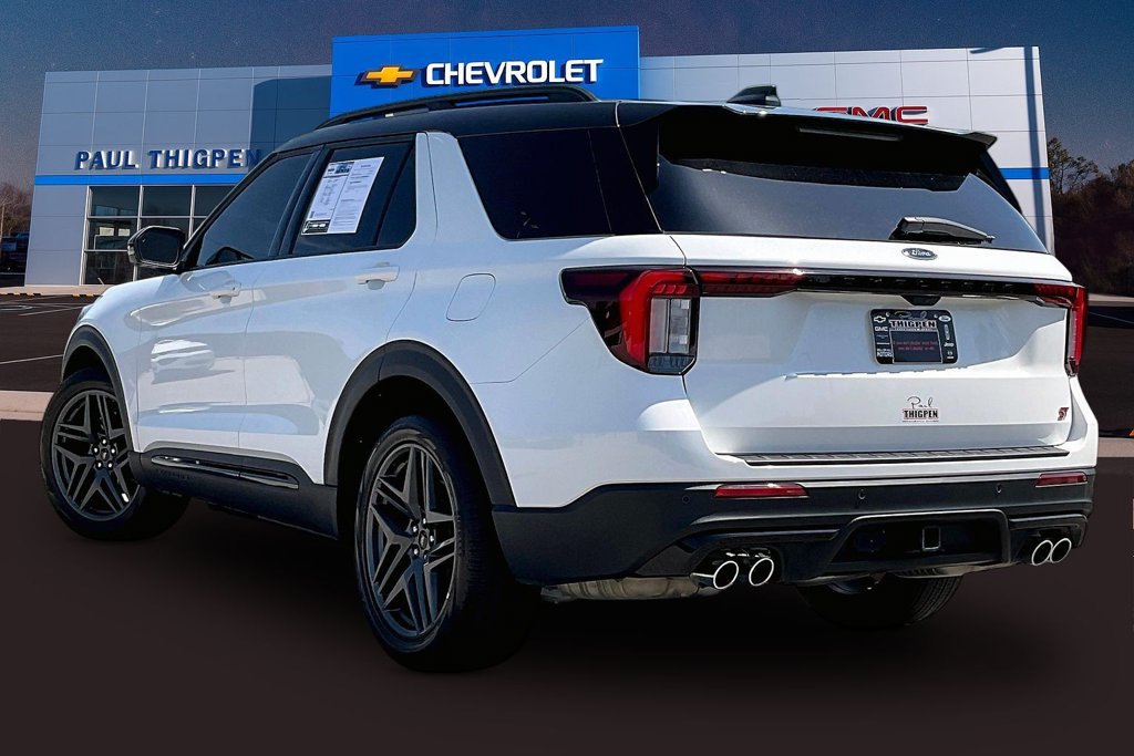 Used 2025 Ford Explorer ST w/ Sun And Sound Package AWD/4WD image 5