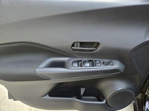 Used 2024 Nissan Kicks S FWD image 21