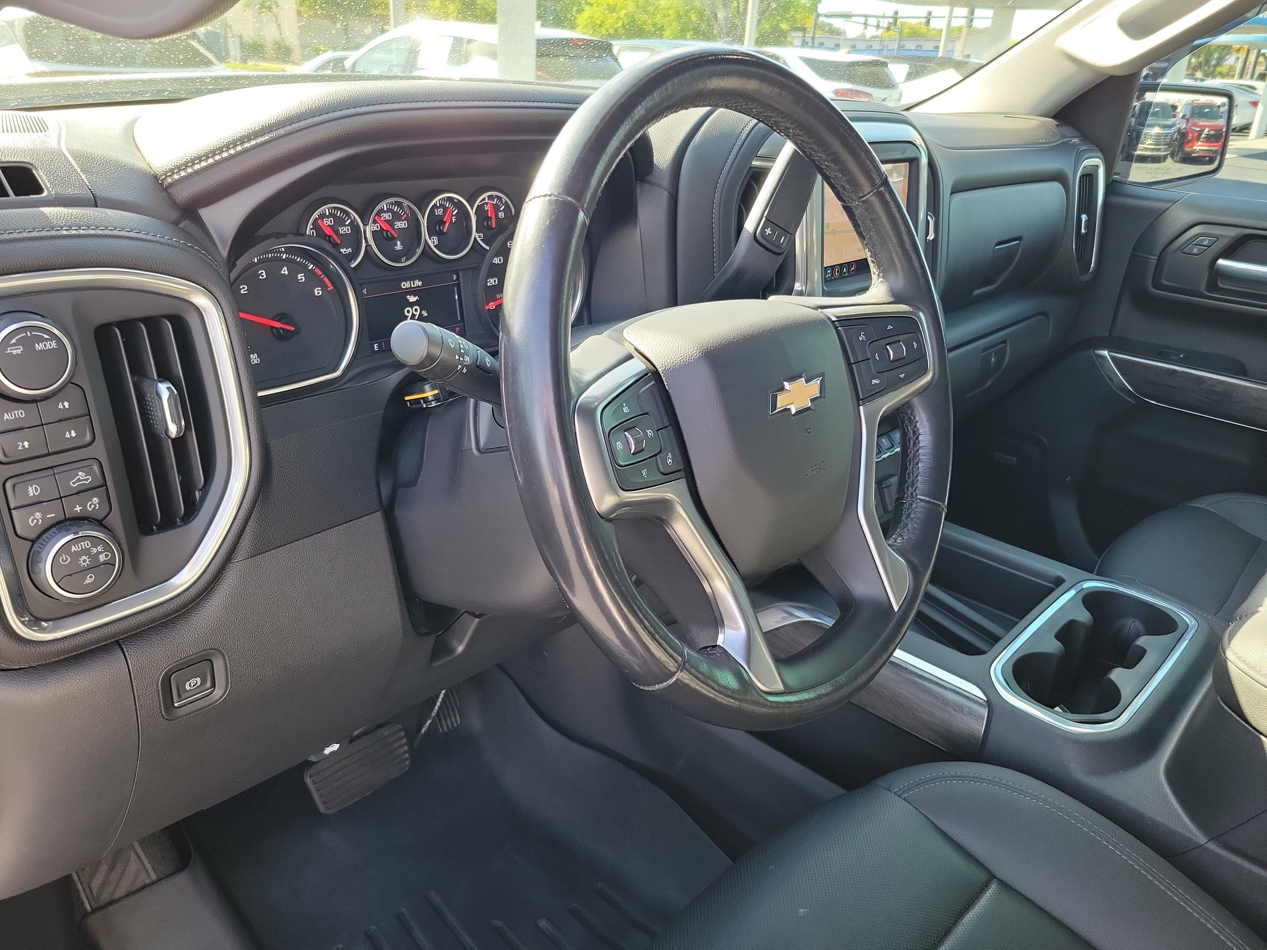 Used 2021 Chevrolet Silverado 1500 LTZ w/ LTZ Convenience Package II AWD/4WD image 16