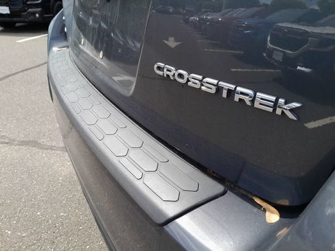 Used 2021 Subaru Crosstrek 2.0i Premium AWD/4WD image 40