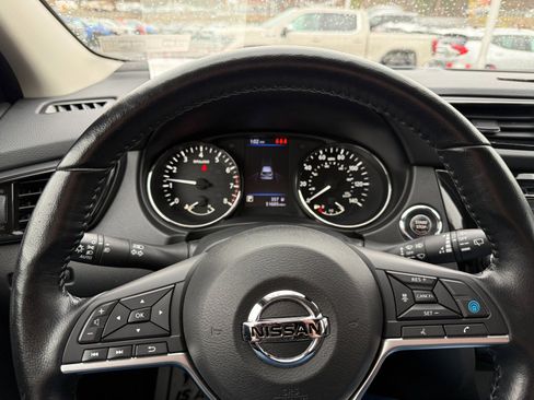 Used 2021 Nissan Rogue Sport SV w/ Technology Package image 25