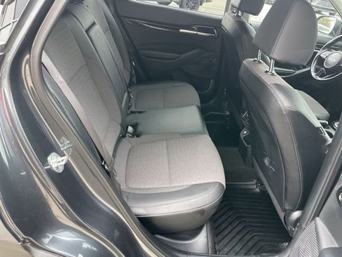 Used 2022 Kia Seltos Nightfall Edition image 16