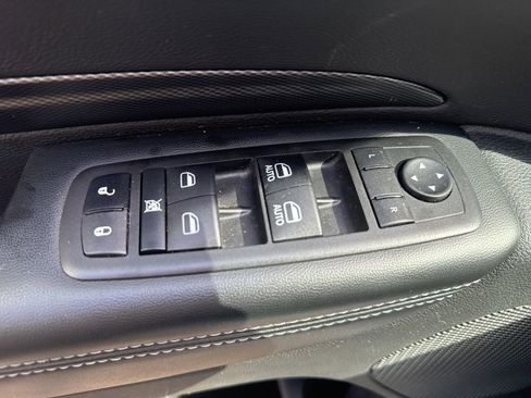 Used 2022 Dodge Durango GT image 11