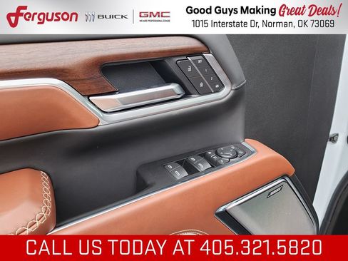 New 2026 GMC Sierra 3500 Denali Ultimate AWD/4WD image 15