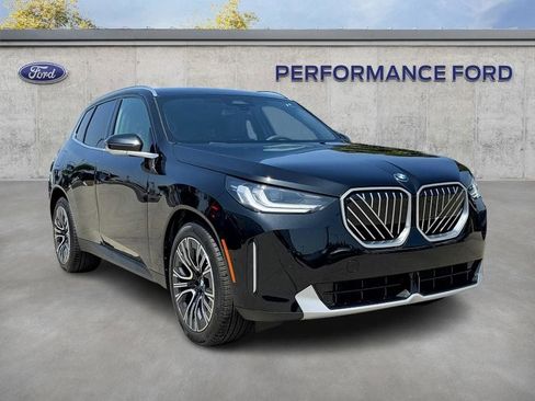 Used 2025 BMW X3 xDrive30i w/ Convenience Package image 4