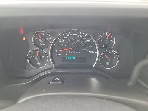 New 2024 GMC Savana 3500 w/ Power Convenience Package image 18