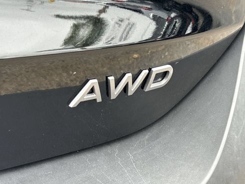 Used 2025 Nissan Kicks S AWD/4WD image 11