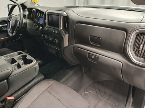 Used 2019 Chevrolet Silverado 1500 LT Trail Boss w/ Convenience Package image 8