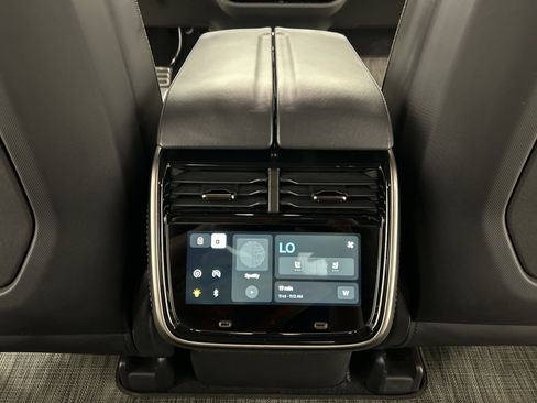 Used 2024 Rivian R1T Adventure AWD/4WD image 28