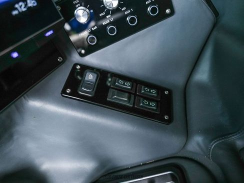 Used 2003 HUMMER H1 4-Door Open Top AWD/4WD image 43