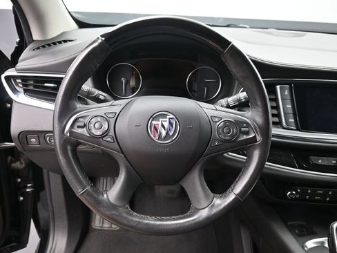 Used 2021 Buick Enclave Avenir w/ Avenir Technology Package AWD/4WD image 18