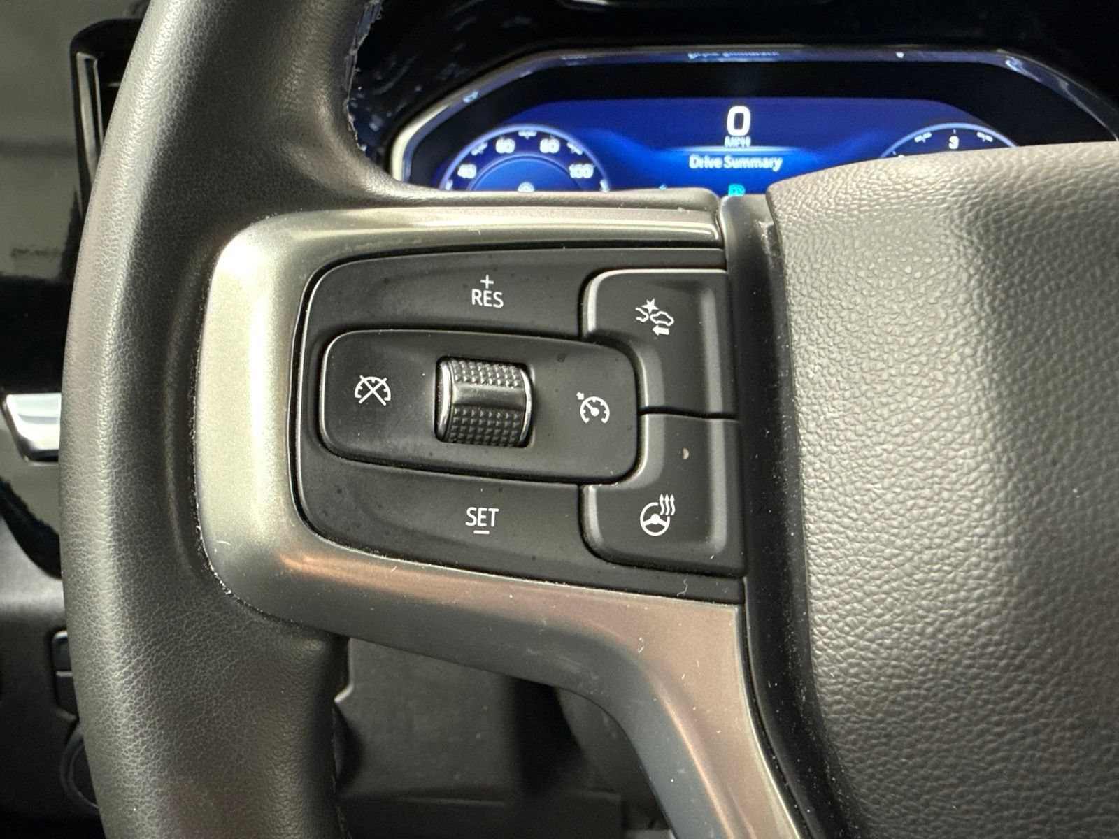 Used 2023 Chevrolet Silverado 1500 LT AWD/4WD image 19