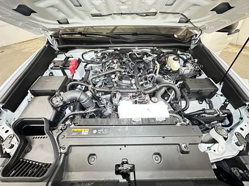 Used 2025 Toyota 4Runner SR5 image 52